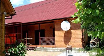 Фотографии Гостиница Guest House Sovetov 7 г. Кабардинка Краснодарский край (Россия) №1 Фото Гостиница Guest House Sovetov 7 г. Кабардинка 1