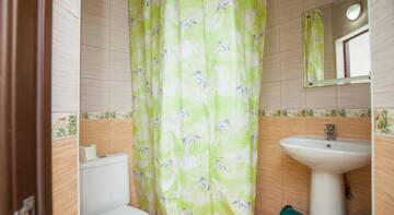 Фото номера Люкс с балконом Гостиница Vinograd Guest House г. Кабардинка 6
