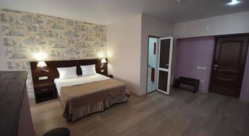 Фото номера Апартаменты Гостиница Capri Hotel г. Кабардинка 11