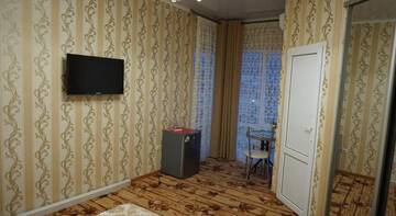 Фото номера Трехместный номер Гостиница Guest House Viktoria г. Кабардинка 7
