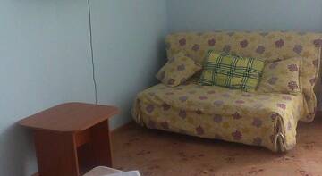 Фото номера Стандартный трехместный номер Гостиница Вера г. Кабардинка 8
