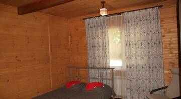 Фото номера Двухместный номер с 1 кроватью и террасой Гостиница Guest House Sovetov 7 г. Кабардинка 3