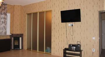 Фото номера Дом с 4 спальнями Гостевой дом Holiday homes in Vinogradnoye г. Кабардинка 7
